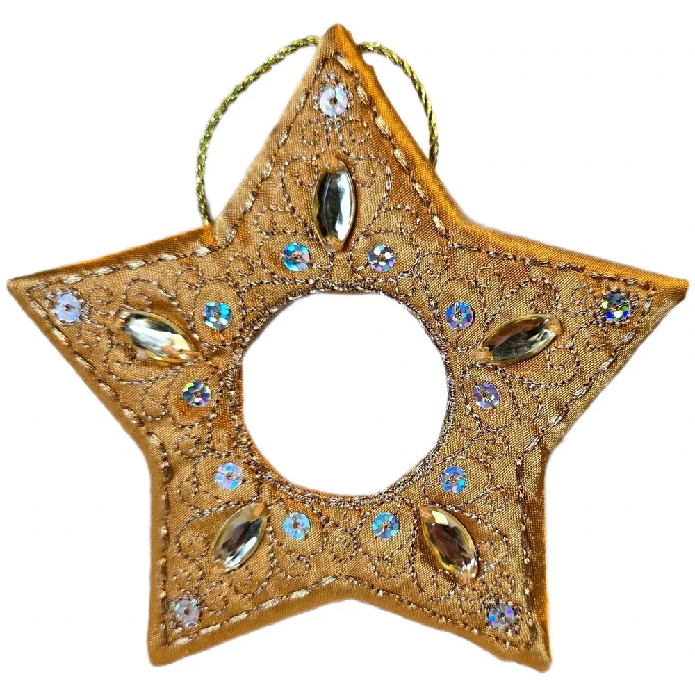VTG Kirkland's Set of 3‎ Beaded Christmas Star Ornament Frames Gold Red Green